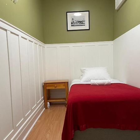 Small Private La Bedroom W Wifi - Private Fridge - Ac Near Usc - Exposition Park - Usc Memorial Coliseum - Banc Of California Bmo Stadium - Downtown Los Angeles Dtla - University Of Southern California Usc!!! Екстер'єр фото