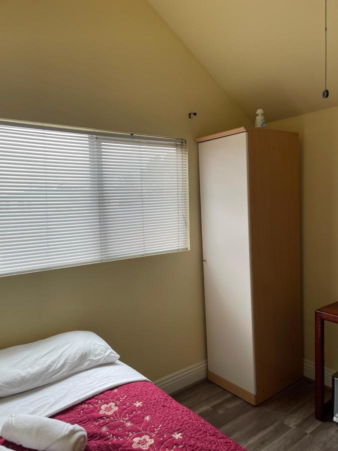 Small Private La Bedroom W Wifi - Private Fridge - Ac Near Usc - Exposition Park - Usc Memorial Coliseum - Banc Of California Bmo Stadium - Downtown Los Angeles Dtla - University Of Southern California Usc!!! Екстер'єр фото