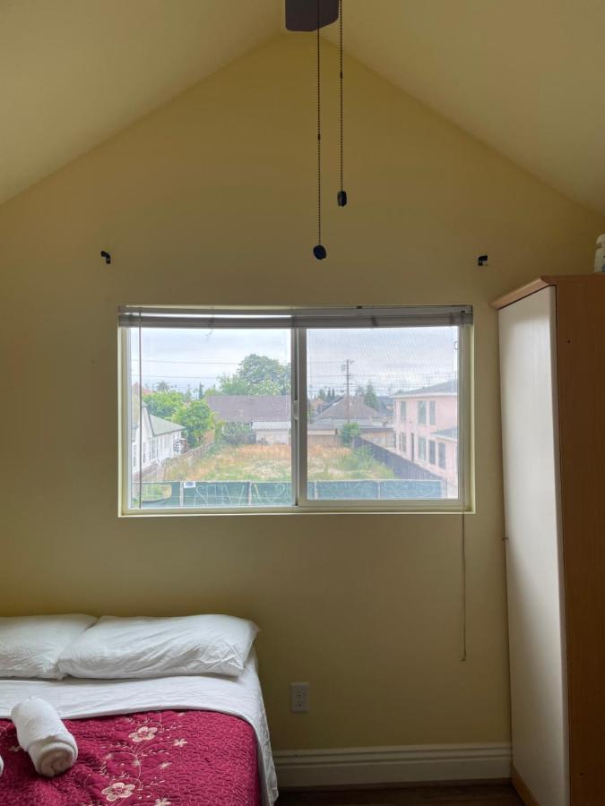 Small Private La Bedroom W Wifi - Private Fridge - Ac Near Usc - Exposition Park - Usc Memorial Coliseum - Banc Of California Bmo Stadium - Downtown Los Angeles Dtla - University Of Southern California Usc!!! Екстер'єр фото